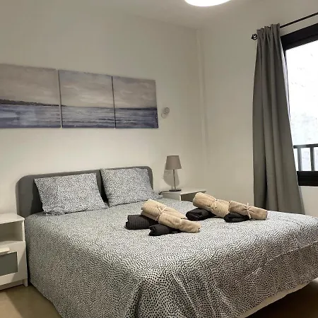 Increible En Pleno Centro De Con Parking Privado Apartment